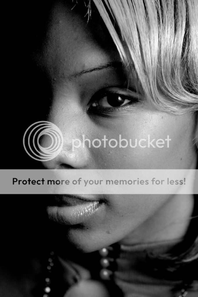 IMAGE: http://i389.photobucket.com/albums/oo331/tcaesaleo/MolubahandSharelleProcessed-1663.jpg