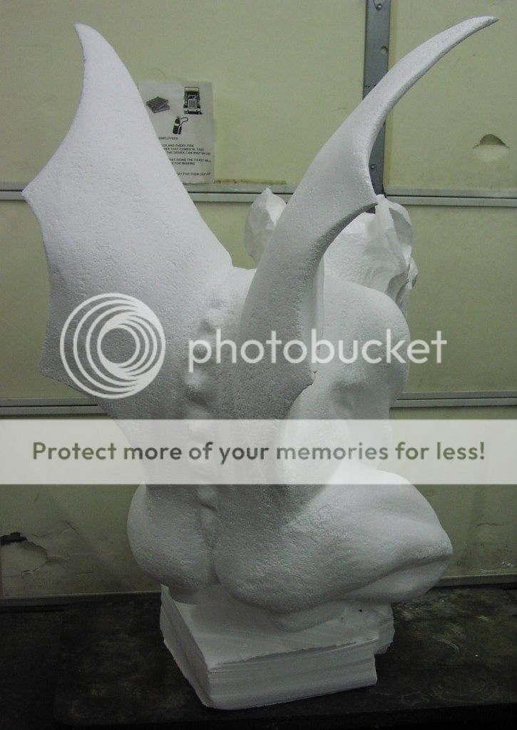 Large Gargoyle halloween prop )