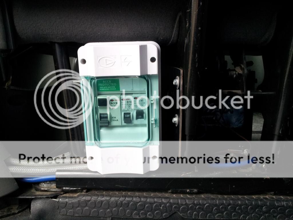 [Vivaro] Aux battery location? Vauxhall Owners Network Forum